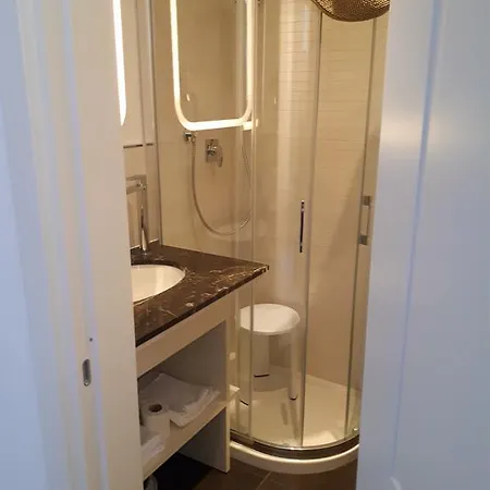 Nocleg ze śniadaniem Alberica10 Carrara