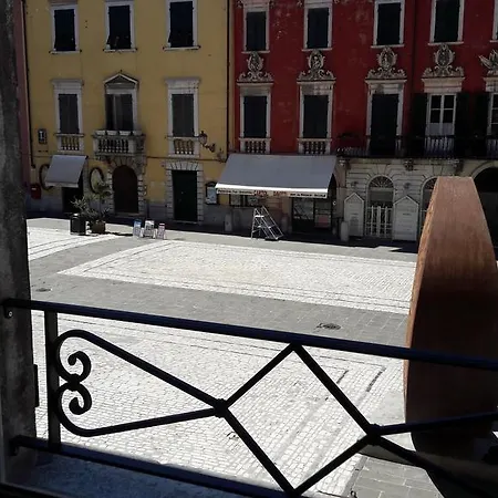 Alberica10 Bed & Breakfast Carrara