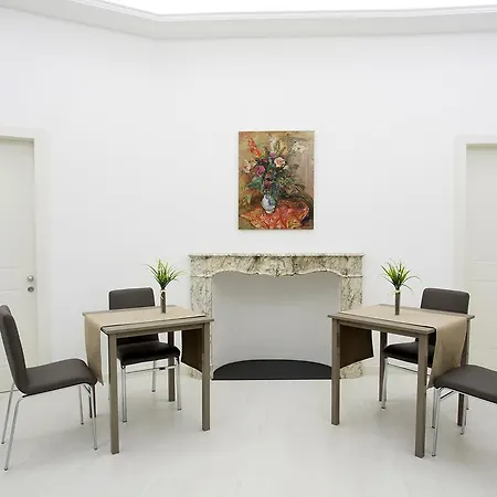 فندق مبيت وإفطار Alberica10 كارارا